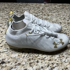 Under armor cleats, New (Display) Size 9